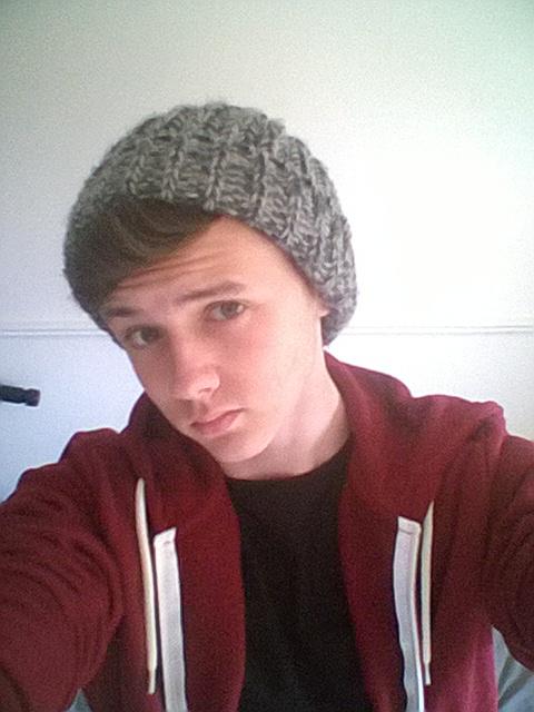 Girls, opinion on me? and possible reason why i still might be single?