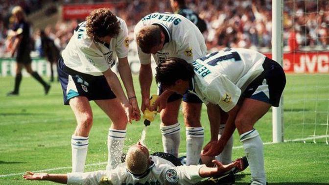 ENGLAND FOOTBALL FANS: Do You Know Every Single Lyric To “Three Lions”?