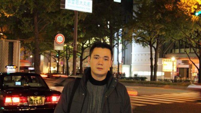 Rate this tall Asian man?