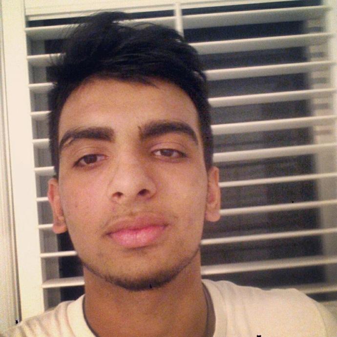 Piick bestt loooking guy?