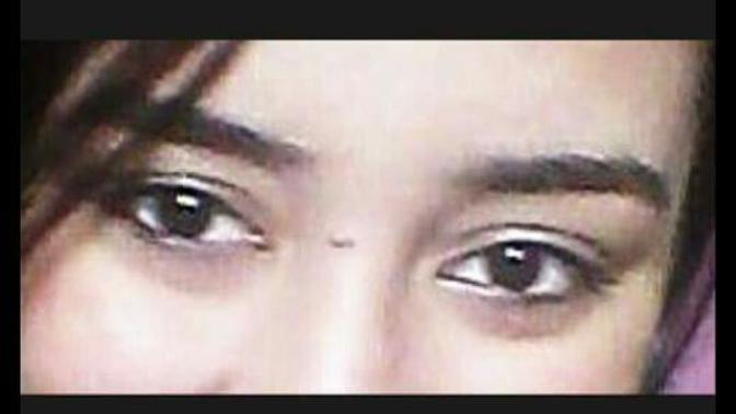Are dark coloured eyes are ugly?