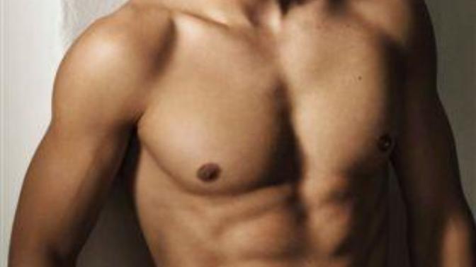 Please be honest do good looking guys ( Im talking model good) sleep with unattractive girls?