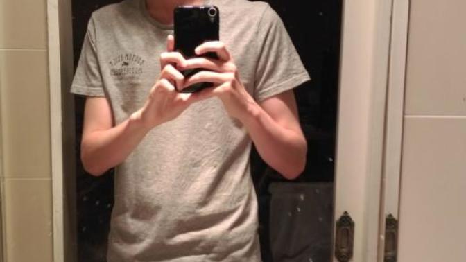 Girls, am I ugly?