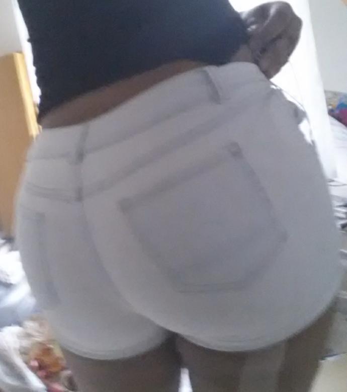 Which one is my better asset: boobs or butt?