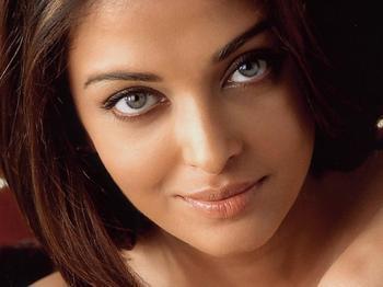 What is the most attractive facial expression?