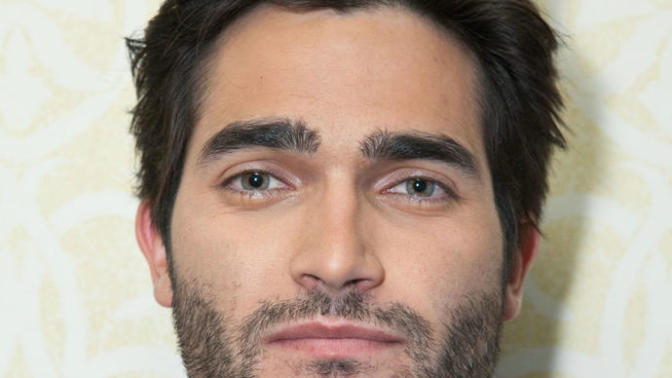 Heavy stubble vs clean-shaven?