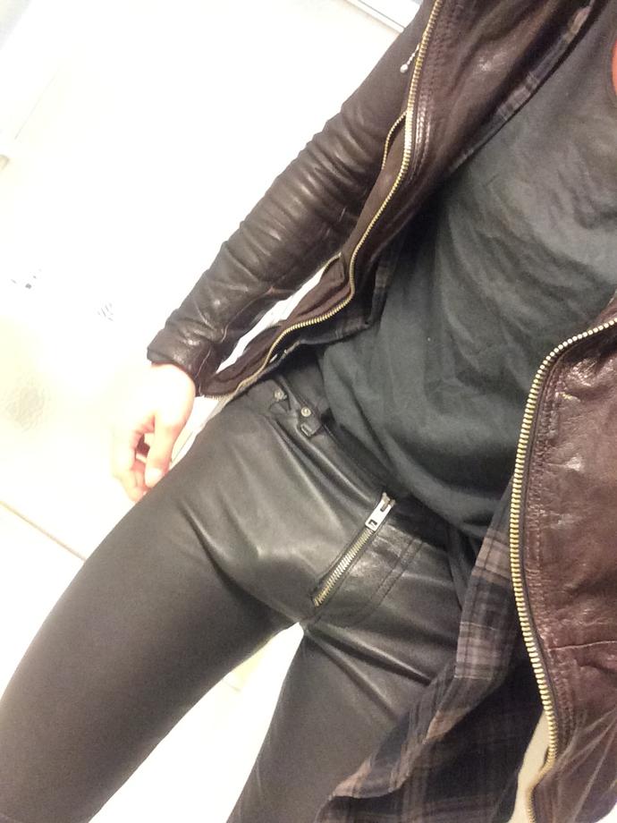 Girls, do I pull off these leather pants and leather jacket? Pics included. Is leather on leather too much?