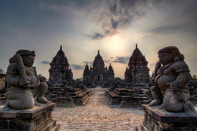 From these ugly pics, Hmm.. I think Indonesian Ancient Buildings are Very Ugly and Miscreated! How about you?