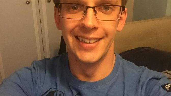 I feel that I look to young for my age ways to look older with a baby face?