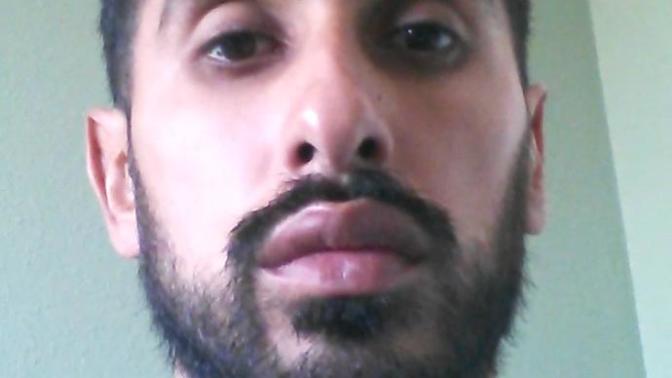 Girls, should I keep a full short beard or keep my old style of beard (avatar pic)?