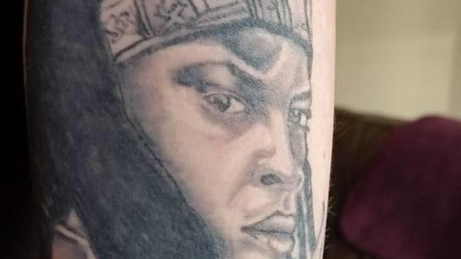 What do u think of woman having tattoos?