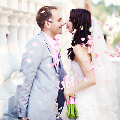 Should men strive to be marriage material or players ?