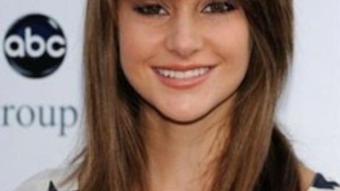 Guys, do you like bangs on a girl?