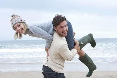 Can you boys/men lift or carry a 140lbs gal?