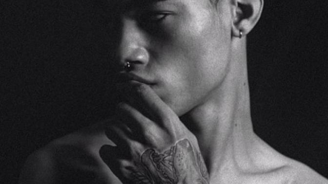 Guys with earrings. HOT OR NOT?
