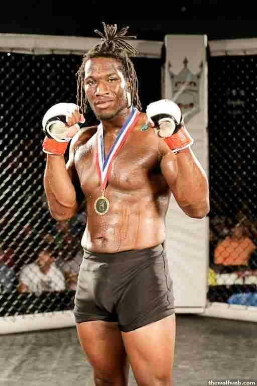 Are guys who keep themselves in shape and play sports desirable to women for long term relationships?