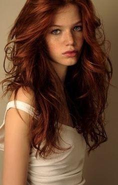 What color should I dye my hair?