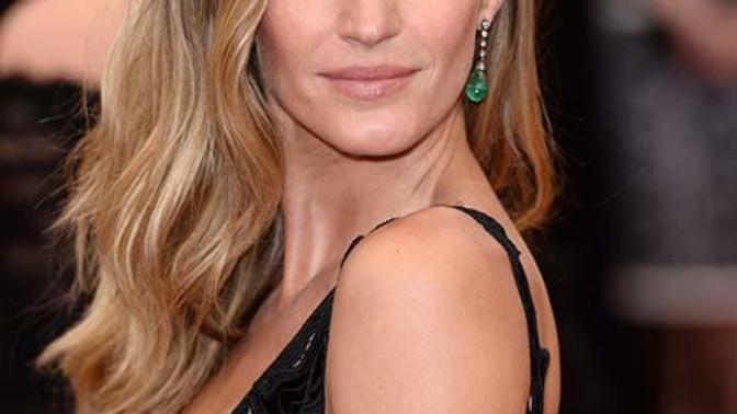 Guys, Why do most guys find Sarah Jessica Parker ugly, but Gisele Bundchen hot?