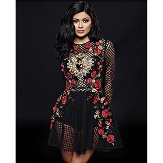 Who is, in your opinion the prettiest Kardashian/Jenner?