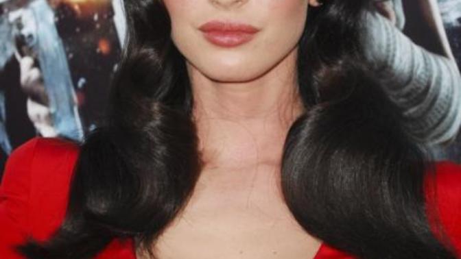 Megan Fox or Keira Knightley?