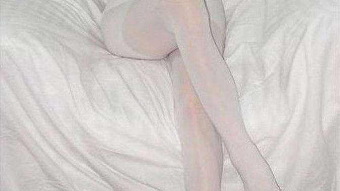Girls, would you wear a full body pantyhose? Guys, would you find it attractive if your girl would wear them?