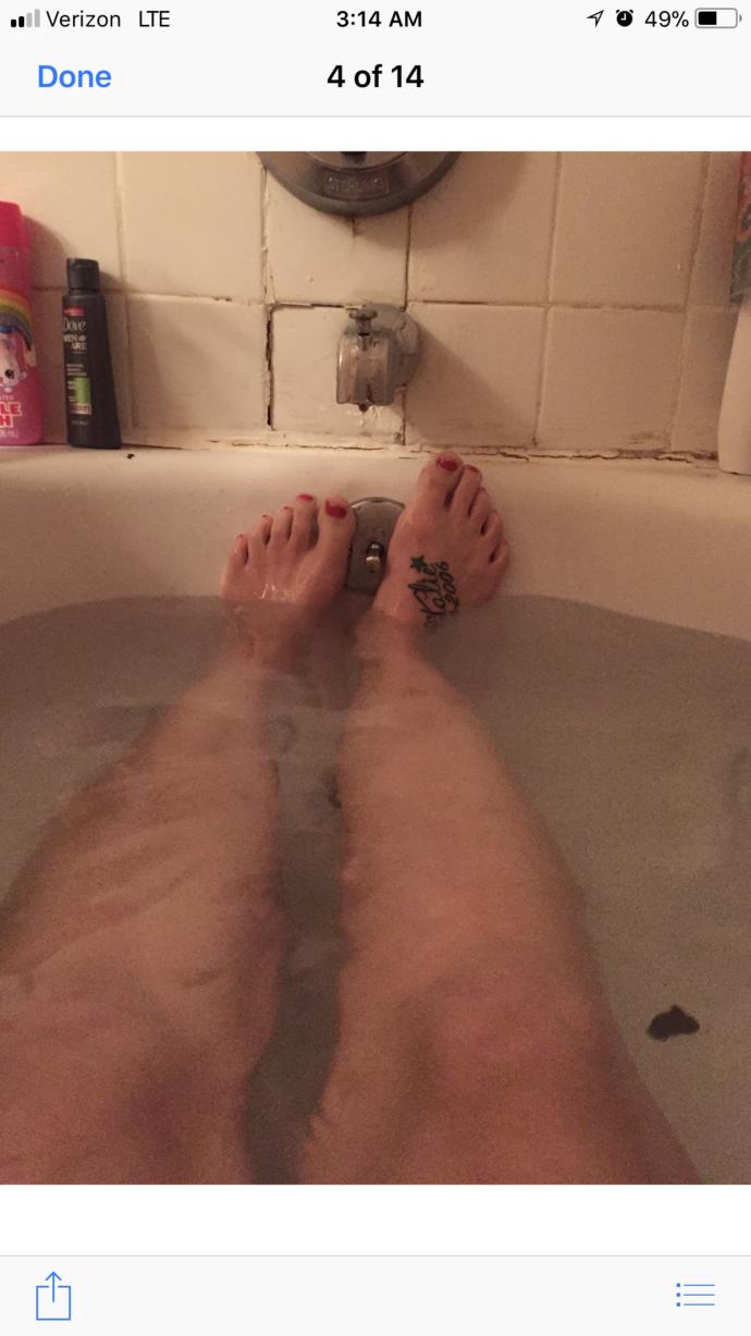Why do girls send pictures of there legs in the bath?