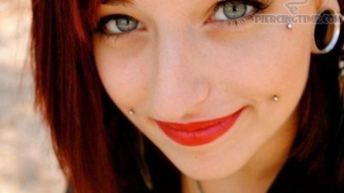 What is your favorite piercing on a woman?
