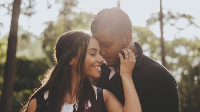 Girls, What does it mean when a girl calls you sunshine?