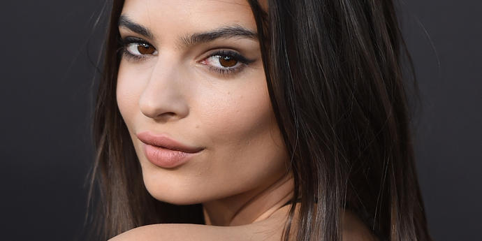 Guys, blonde or brunette : Kate Upton or Emily Ratajkowski?