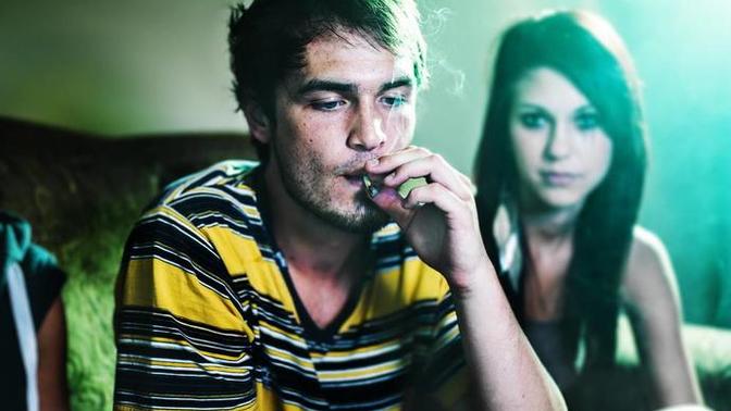 Why do Ex-BF who were assholes to their girlfriend still have that hold over her?