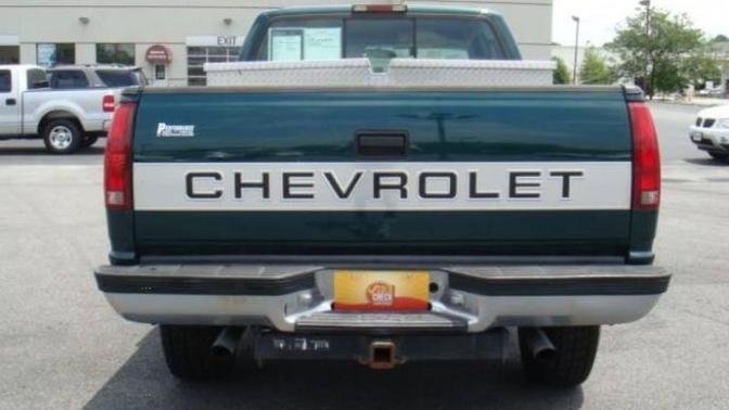 What was the funniest thing that you ever saw on some one else's car while on the road?