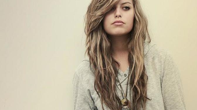 Should I get side bangs? What type should I get?