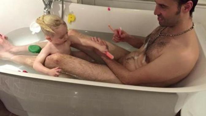 Is it bad for a father to shower with his daughter?