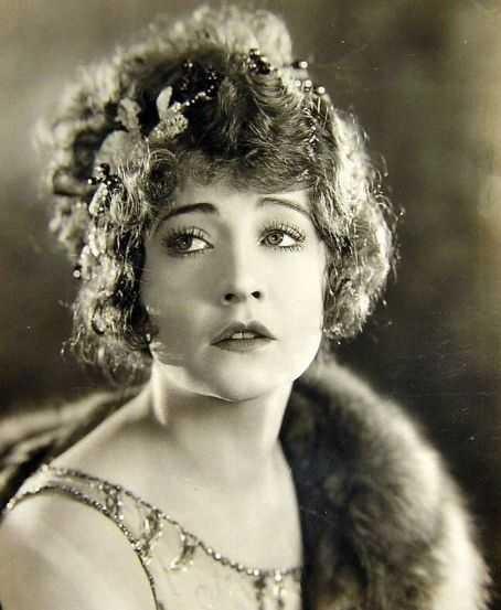 Classic beauty or exotic beauty?
