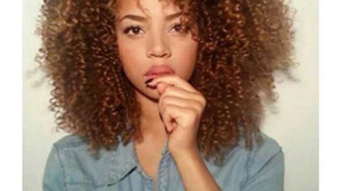 Is mixed girl hair as pretty as white girl hair?