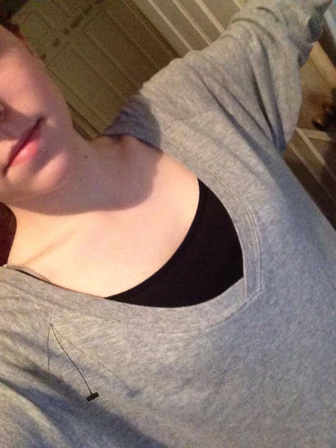 Guys, if a girl has a collar bone and it shows is it nasty or not attractive, I'm skinny enough you can see it and even feel it? So attractive or no?
