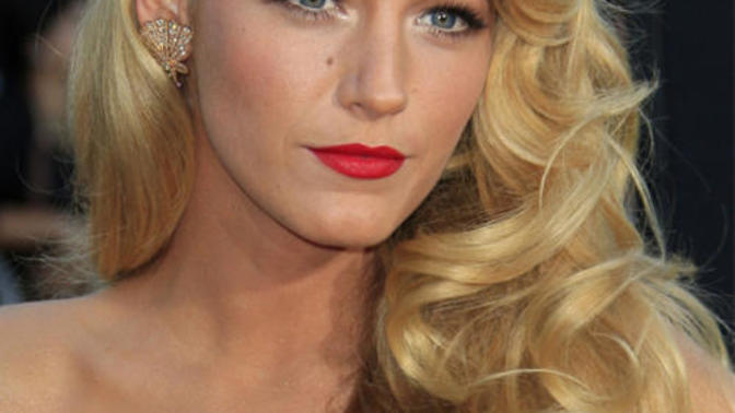 Do you all find Blake Lively attractive?
