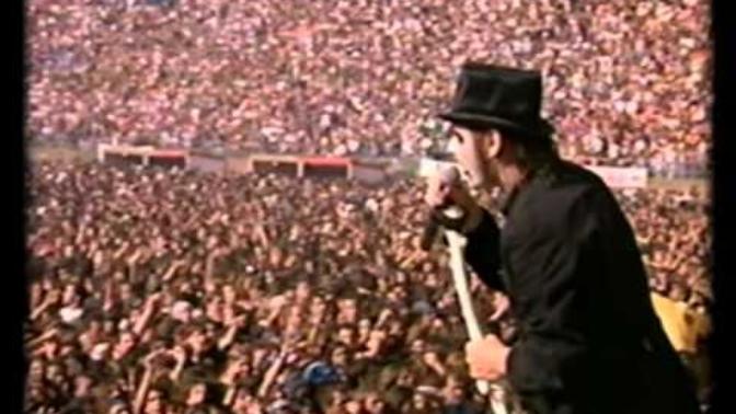 How do I sing like King Diamond?