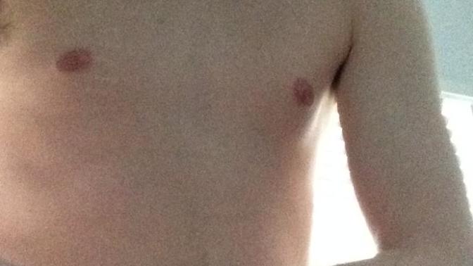 ATTN ALL WEIGHTLIFTING BROS: Check the bod?