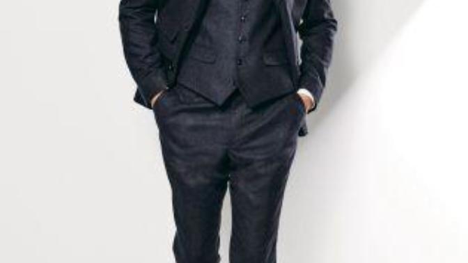 What suit is more 'suited' to a summer wedding, or wedding in general?