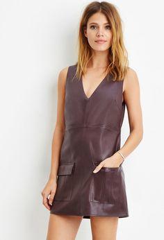 What do you think of a girl with this style of dressing? What kind of a girl is she in your mind?