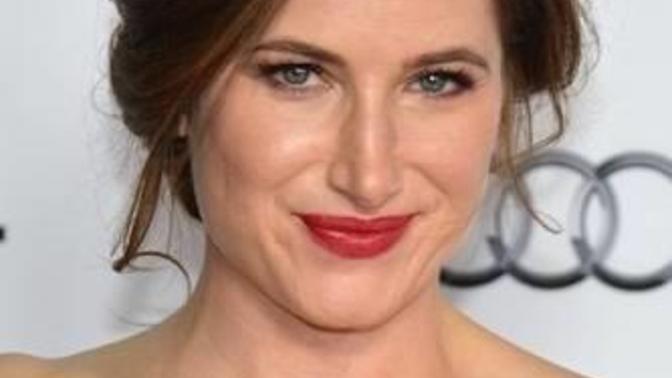Do you think Kathryn Hahn is attractive?