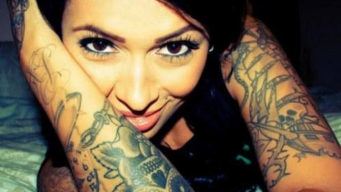(Pictures) Guy's do you think woman with a lot of tattoos look attractive?