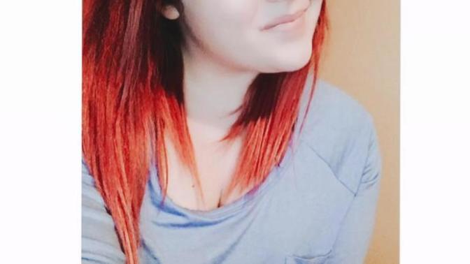 Red vs Blonde, what's your vote?