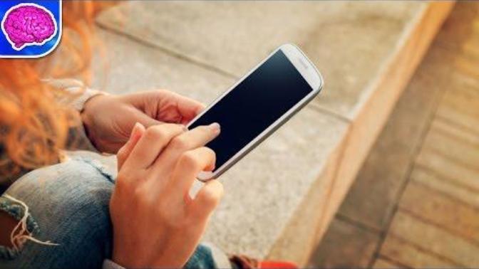 Would You Date Someone Who Didn't Use Social Media?