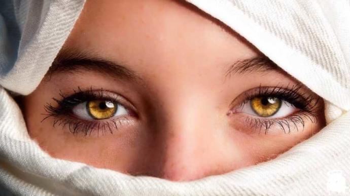 Which of these are the sexiest Hair and Eye color combinations?