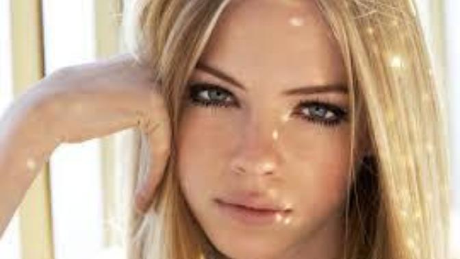 Which of these are the sexiest Hair and Eye color combinations?