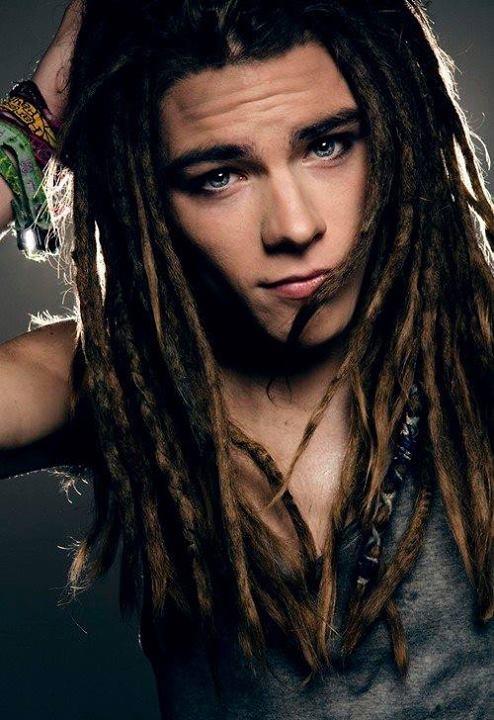 Girls, Would you date a long haired guy?