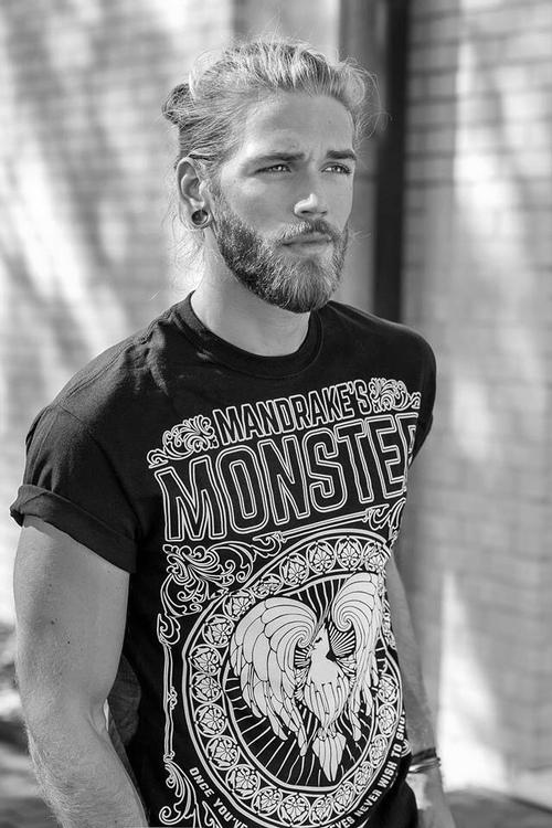 The Man Bun : Yay or Nay?