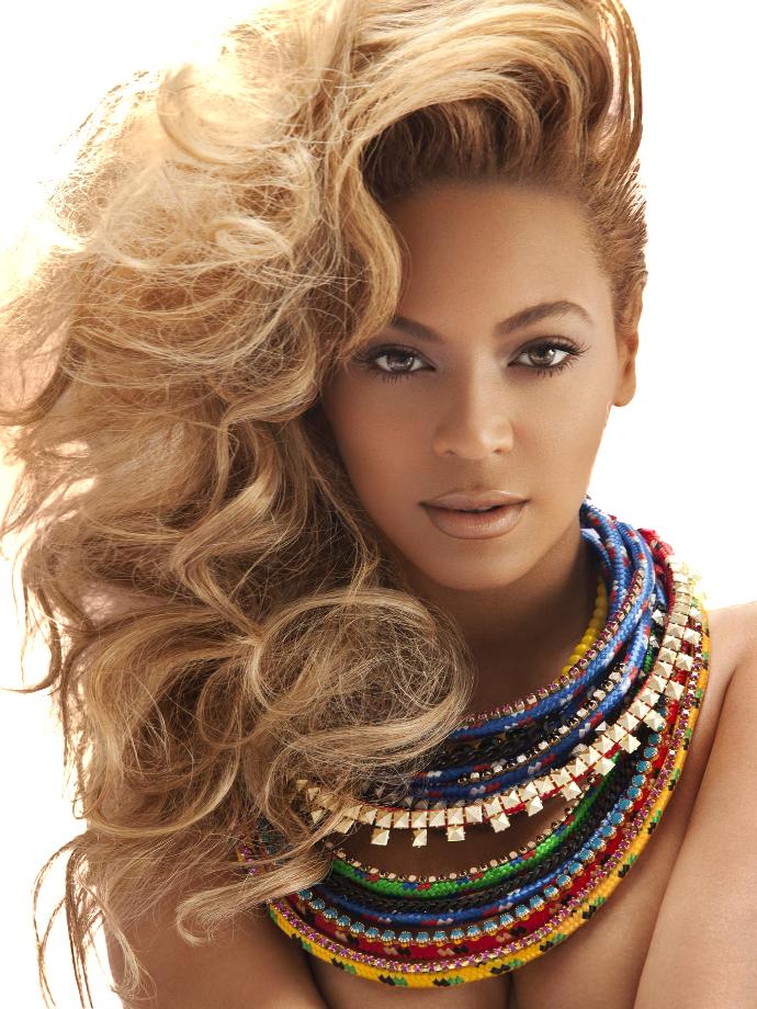 Which one is the hottest celebrity female singer?